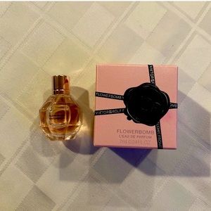 New Viktor&Rolf Flowerbomb Perfume Parfum Dabber Bottle .24 oz
